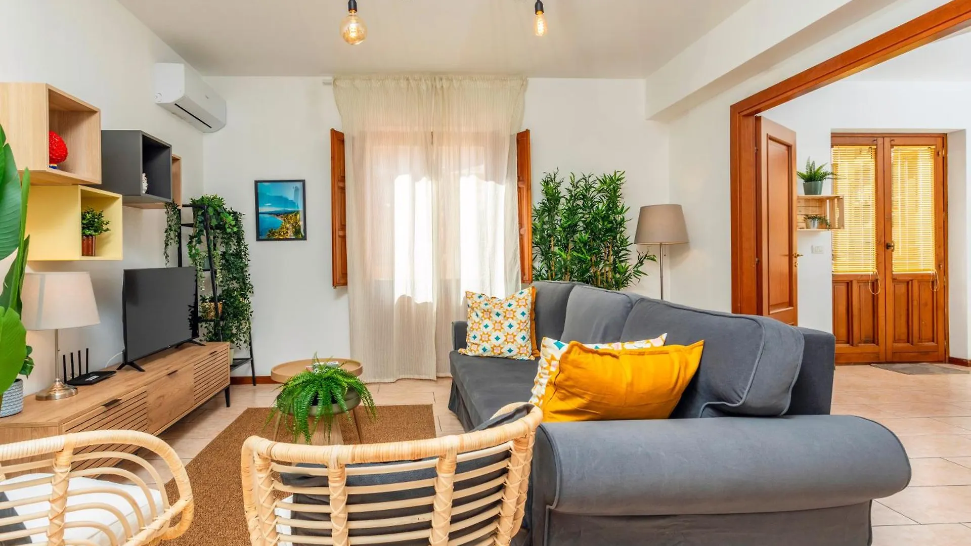 Home Centrum 2 Giarre